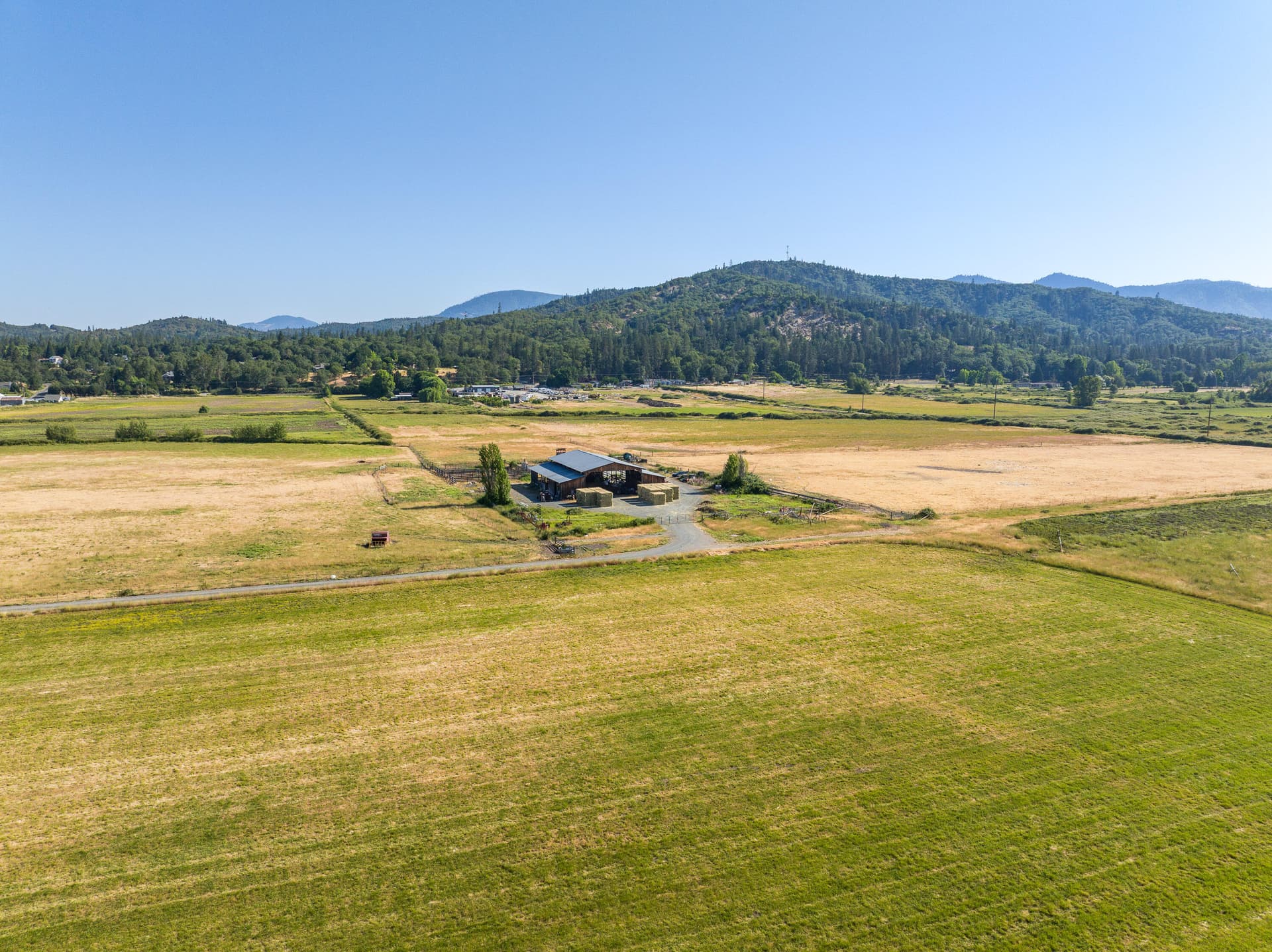LRR (2). Photo 3 of 38, 3290 Lower River Road, Grants Pass, OR 97526