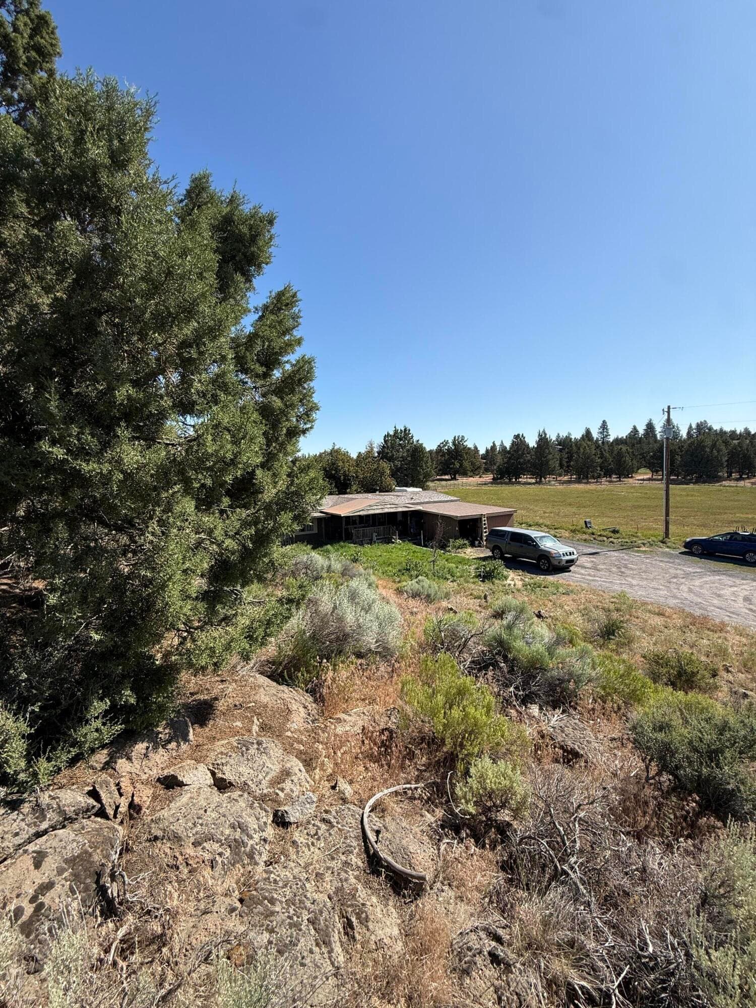 IMG_1148. Photo 2 of 7, 21710 McGilvray Road, Bend, OR 97702