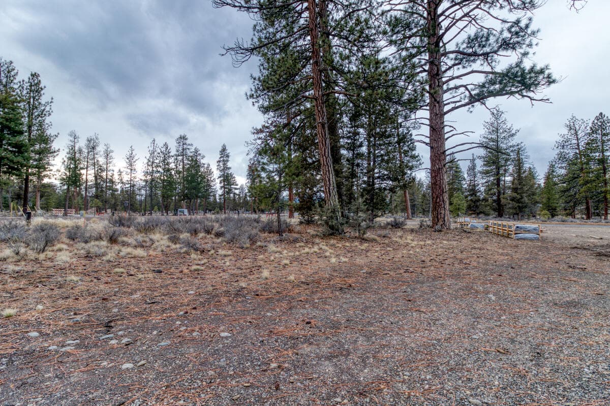 CREP0018. Photo 5 of 21, 655 W Three Peaks Drive, Sisters, OR 97759