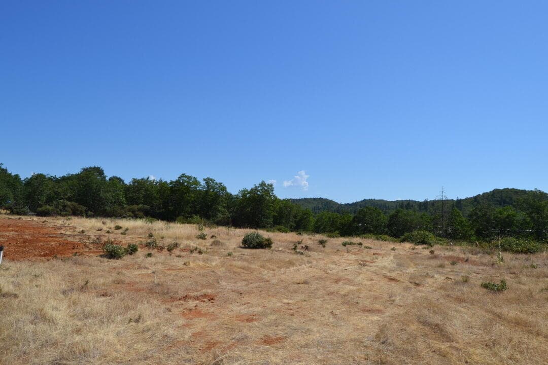 DSC_5765. Photo 4 of 4, 575 Harris Road, Grants Pass, OR 97526