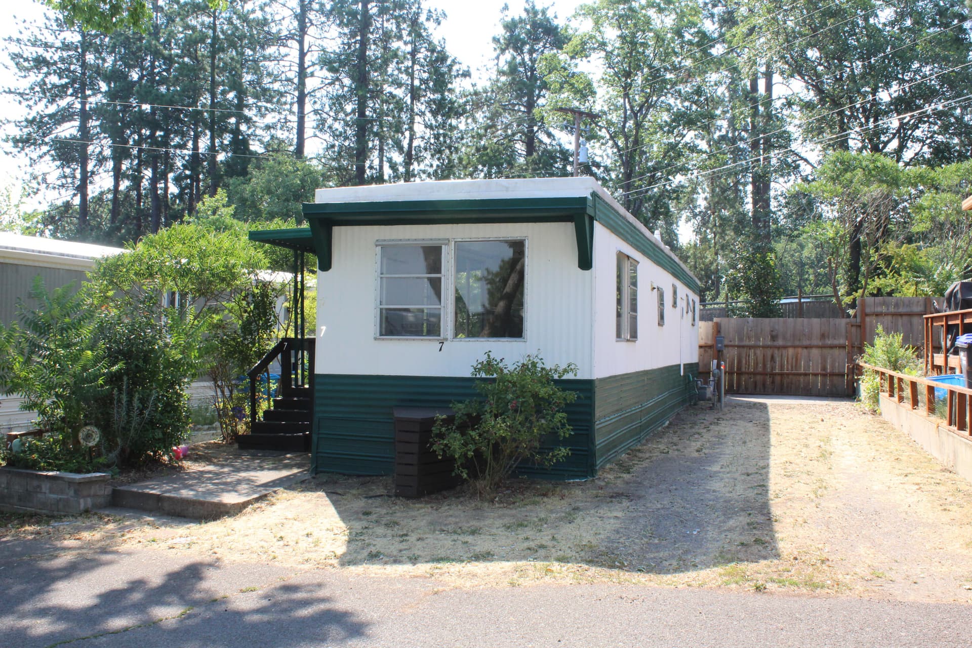 IMG_9212. Photo 2 of 35, 2799 Siskiyou Boulevard Unit UNIT 7, Ashland, OR 97520