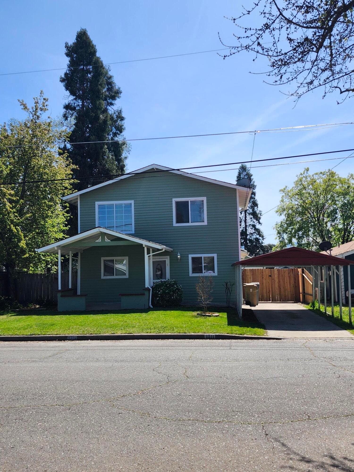 20250415_134826. Photo 4 of 48, 1011 SW I Street, Grants Pass, OR 97526