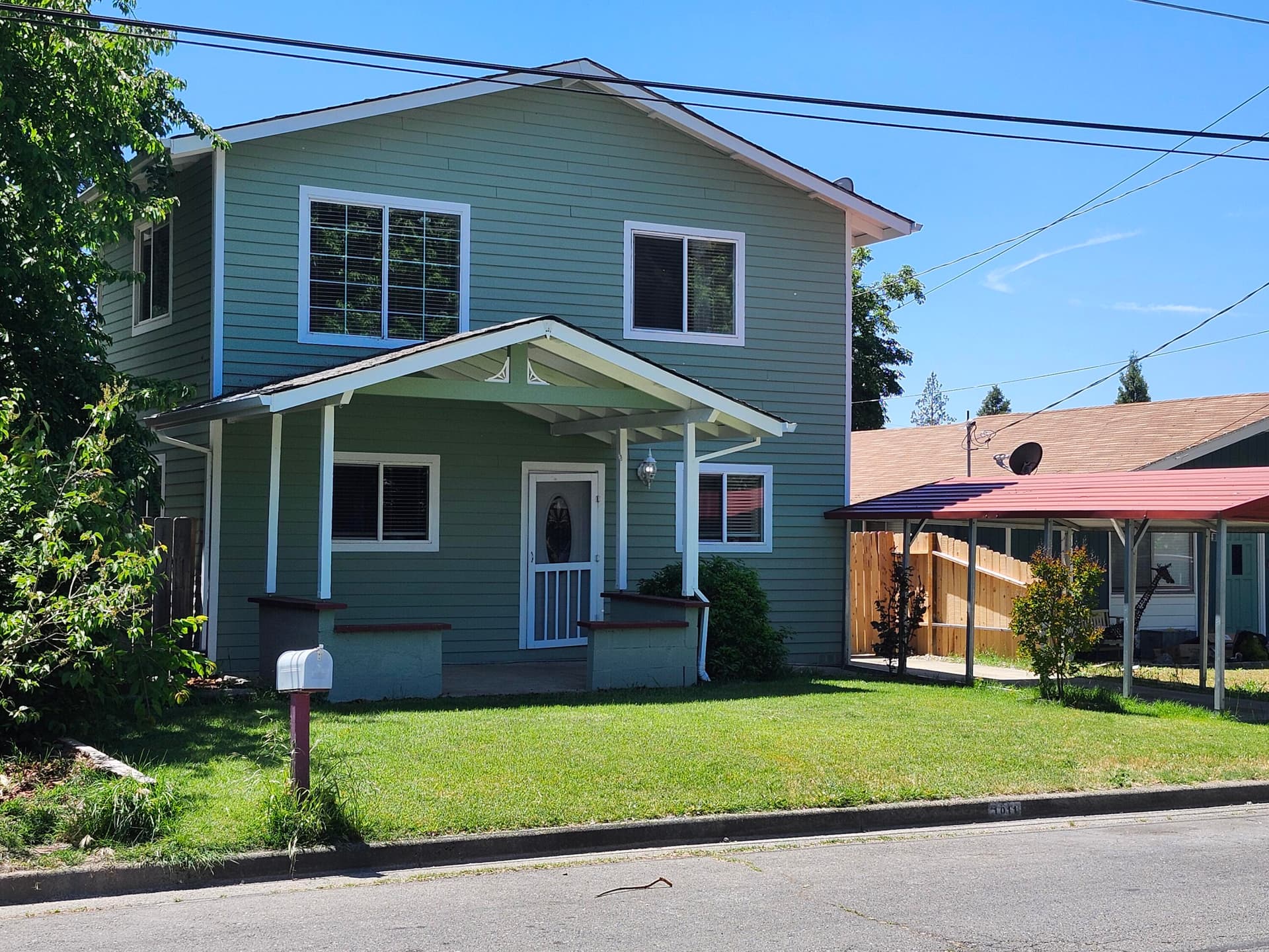 20250521_123600. Photo 2 of 48, 1011 SW I Street, Grants Pass, OR 97526