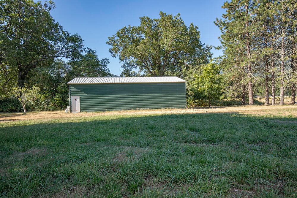 37. Photo 4 of 45, 7342 New Hope Road, Grants Pass, OR 97527