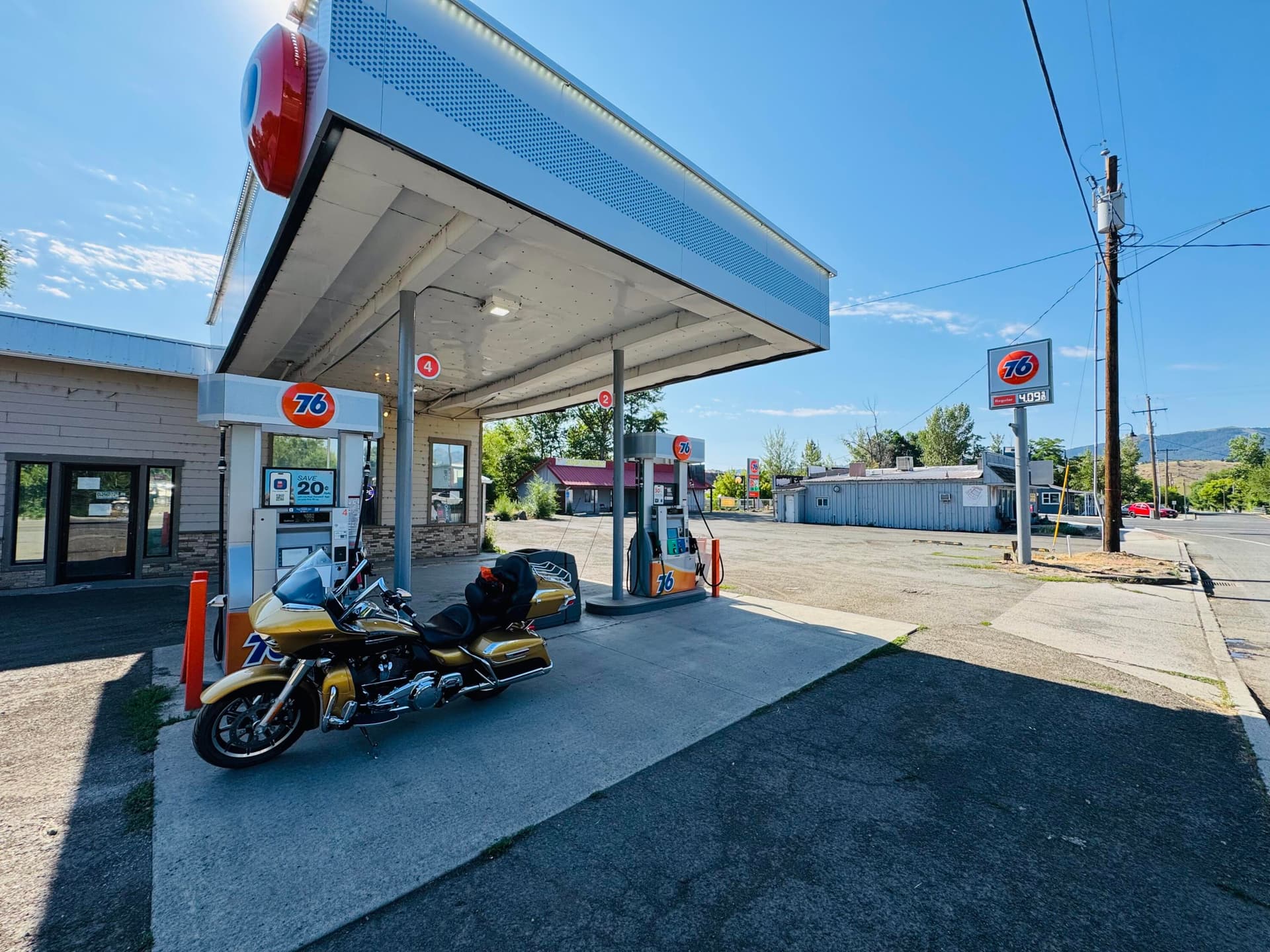 New Cover. Photo 2 of 39, 150 Mountian Boulevard, Mount Vernon, OR 97865