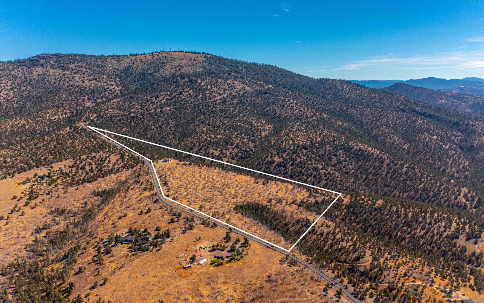 65 Acre Property Lot Lines. Photo 4 of 49, 14000 NW Grizzly Mountain, Prineville, OR 97754
