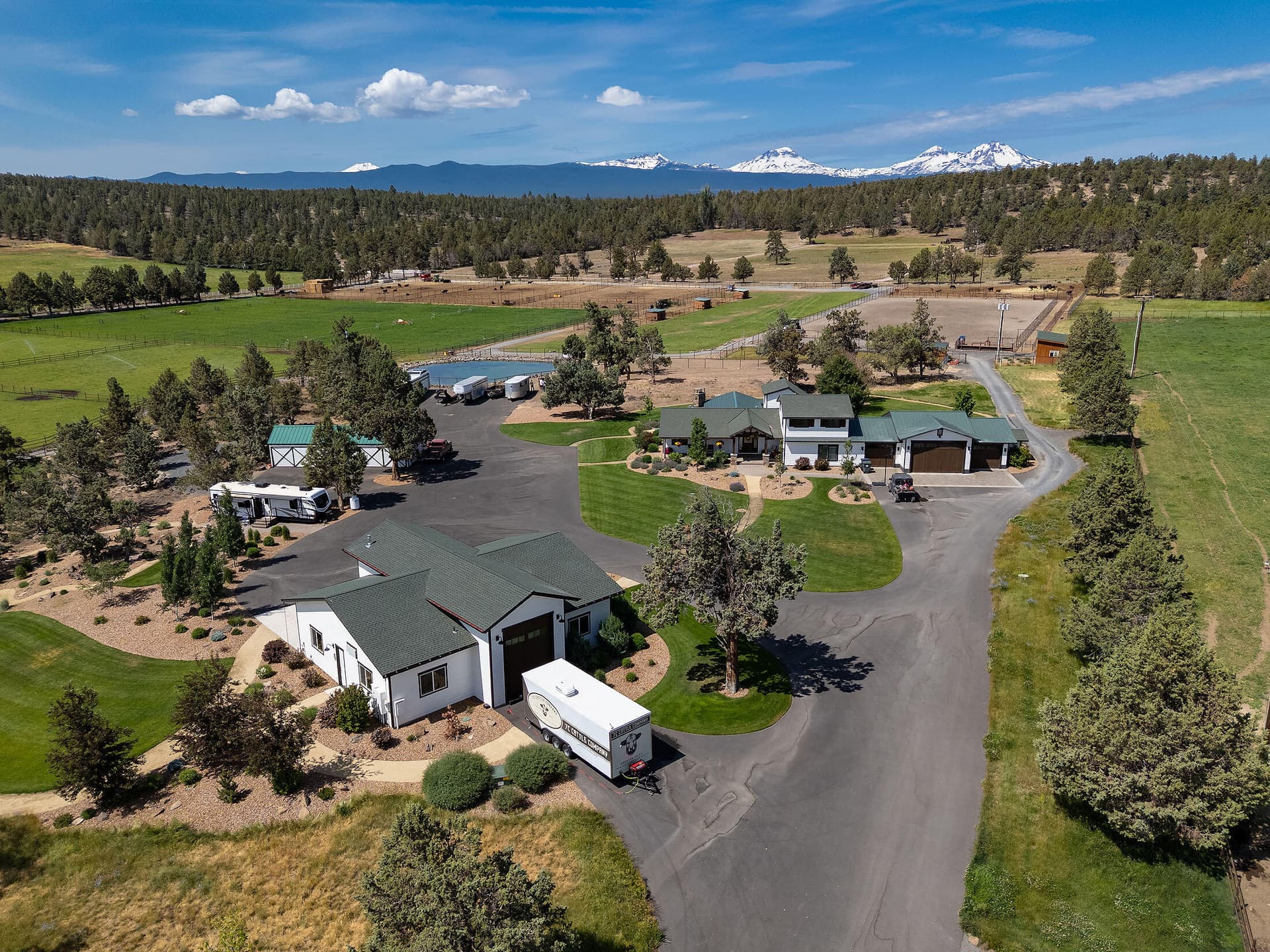 RV garage oregon Horseman's Dream of Cen. Photo 4 of 62, 66505 Gerking Market Road, Bend, OR 97703