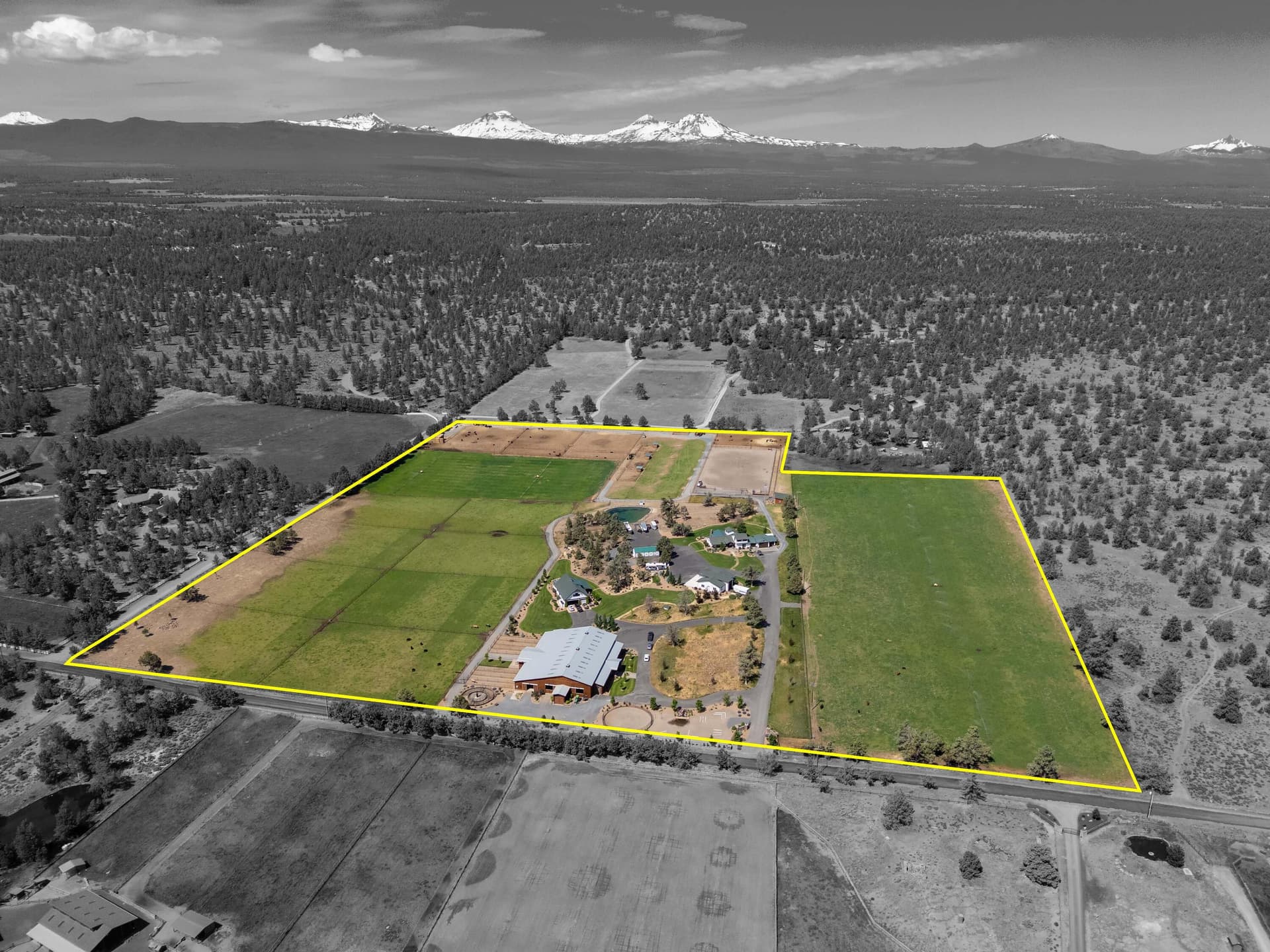 property lines oregon horsemans dream of. Photo 3 of 62, 66505 Gerking Market Road, Bend, OR 97703