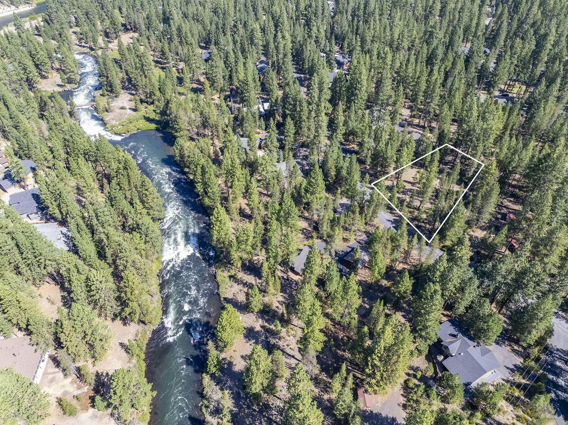 13-web-or-mls-DJI_20250811105149_0716_D. Photo 2 of 23, 53478 Kokanee Way Unit Lot 13, La Pine, OR 97739