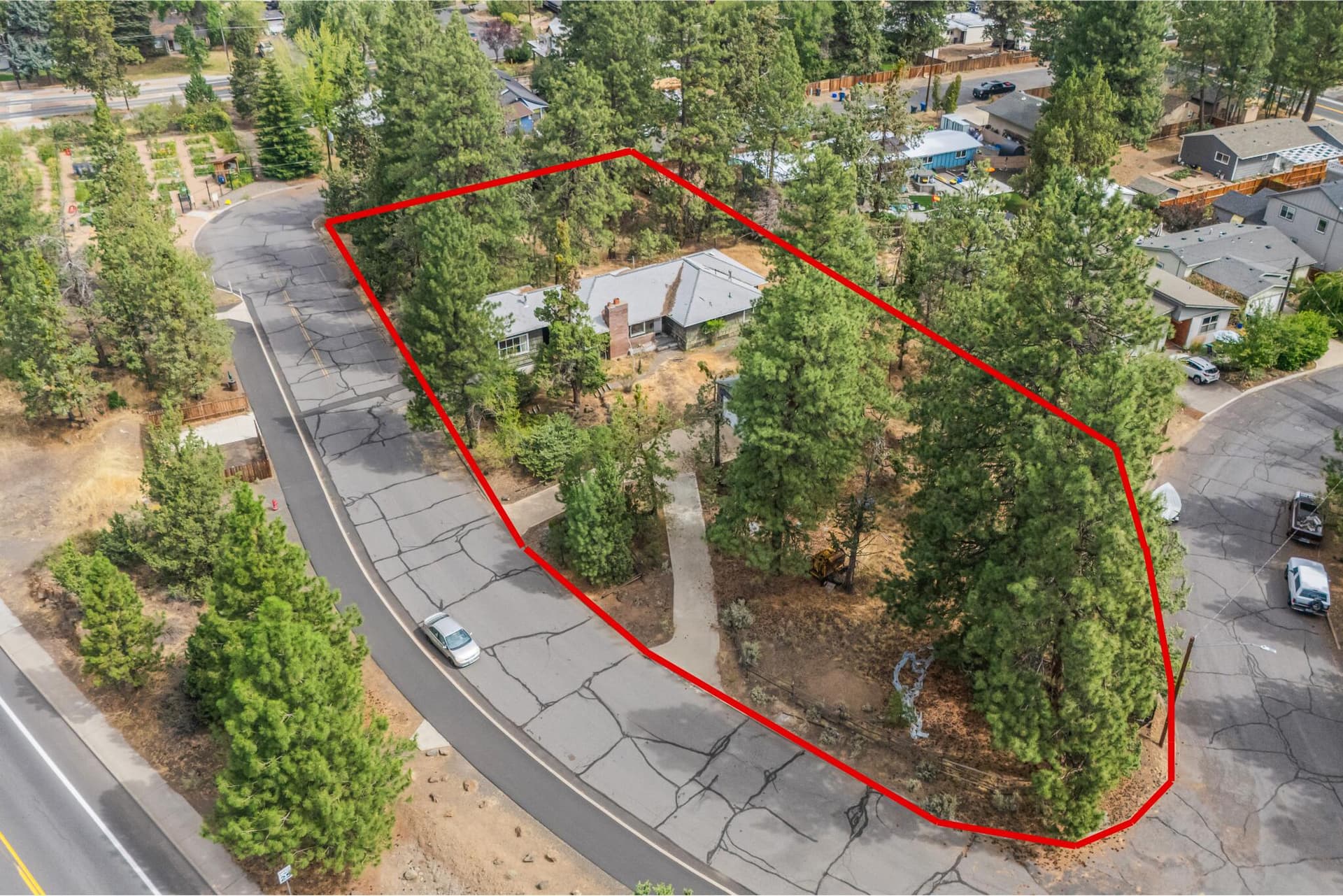 438 NE 9th St - Lot Line 3. Photo 1 of 28, 438 NE 9th Street, Bend, OR 97701