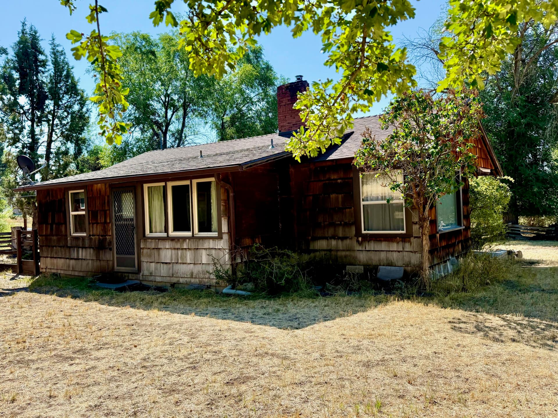 Primary Photo. Photo 1 of 99, 862 Kane Street, Klamath Falls, OR 97603