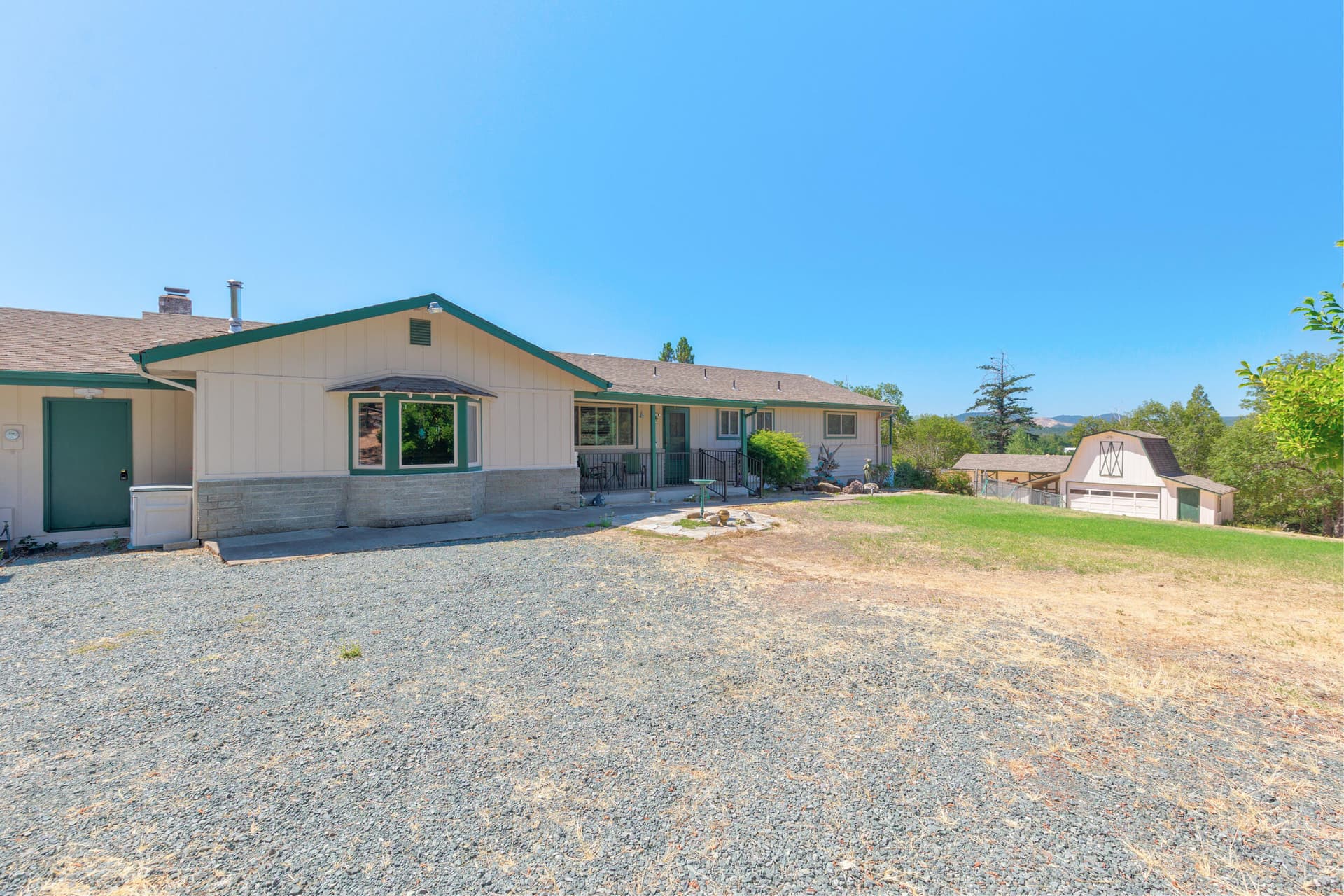 04 Front of Home. Photo 4 of 52, 177 Tiffany Way, Grants Pass, OR 97526