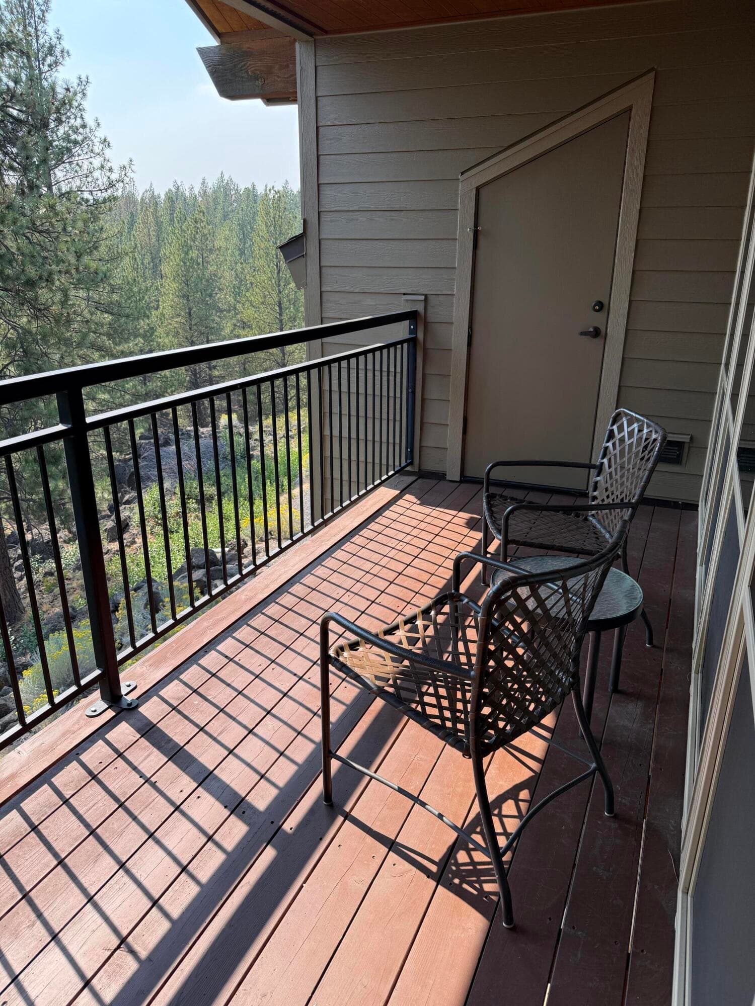 image00002. Photo 2 of 43, 18575 SW Century Drive Unit 1537B / 682, Bend, OR 97702