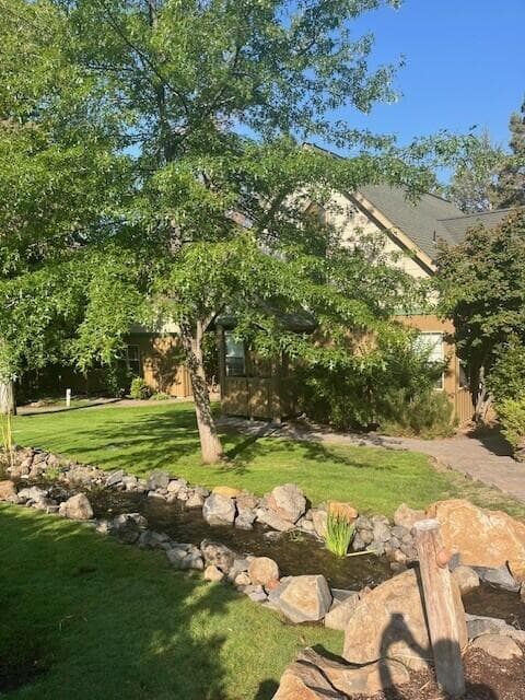 Front 1. Photo 3 of 39, 4667 Marsh Hawk Drive, Klamath Falls, OR 97601