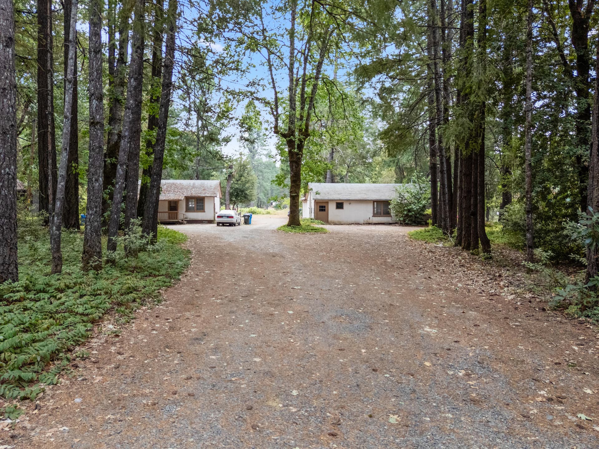 11_ 701 caves hwy, cave junction-dr-02. Photo 1 of 32, 701 Caves Highway, Cave Junction, OR 97523