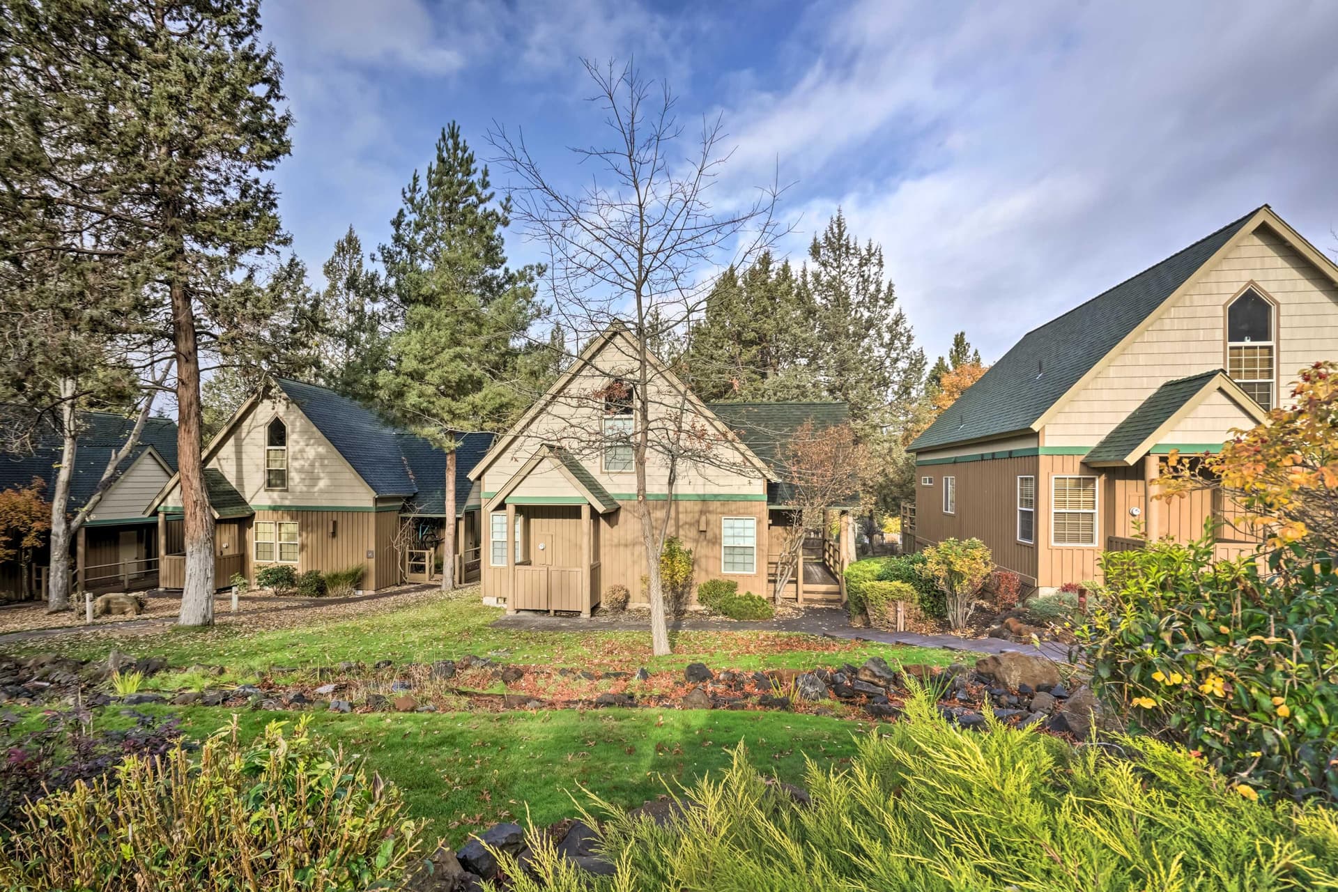 Set01. Photo 4 of 39, 4667 Marsh Hawk Drive, Klamath Falls, OR 97601
