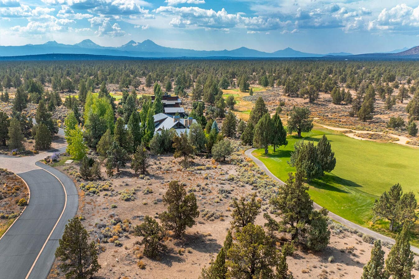 1 - 01. Photo 2 of 28, 66350 Pronghorn Estates Drive Unit 231, Bend, OR 97701