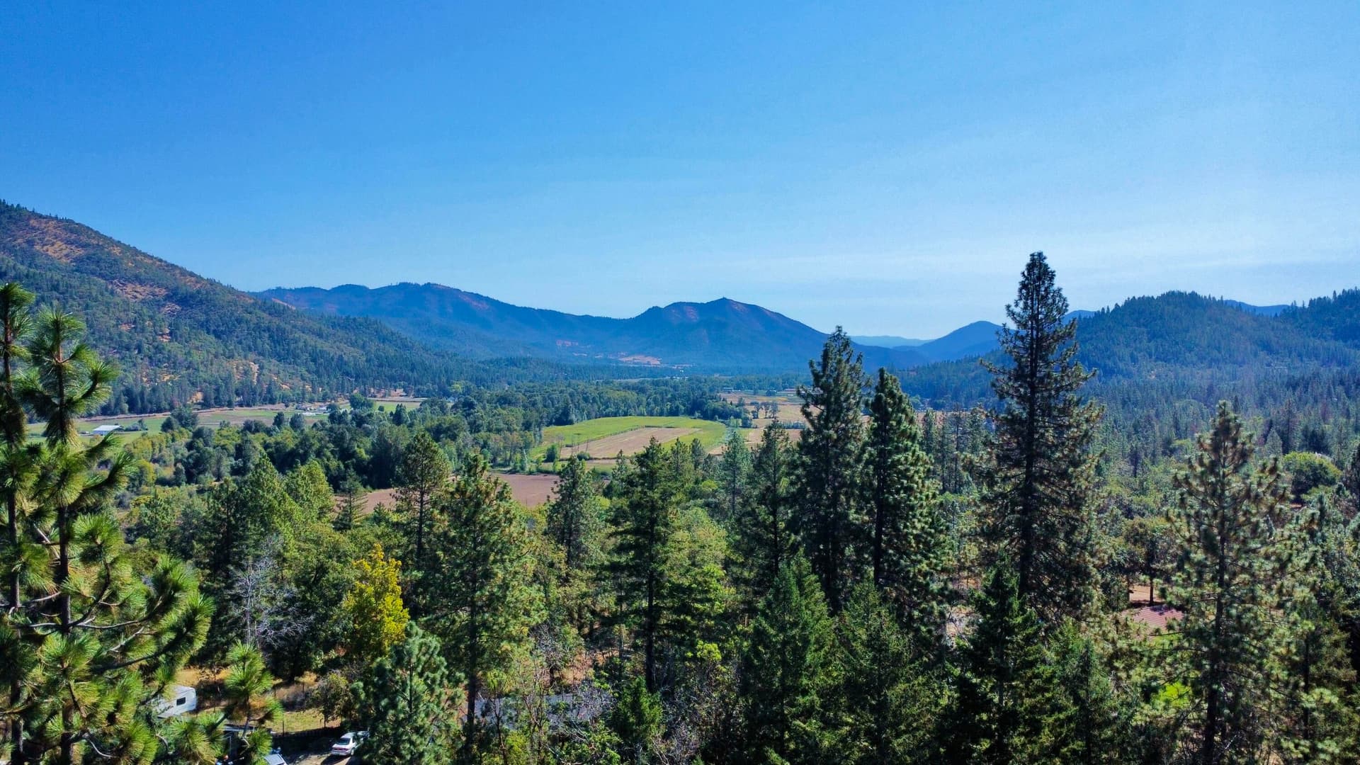dji_fly_20250923_114052_305_175865410860. Photo 2 of 13, 0 Hillview Drive, Grants Pass, OR 97527