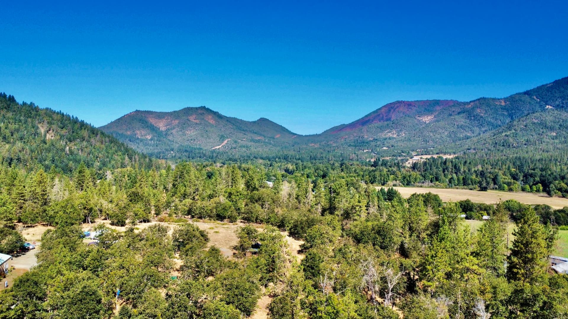 dji_fly_20250923_114044_304_175865412172. Photo 4 of 13, 0 Hillview Drive, Grants Pass, OR 97527