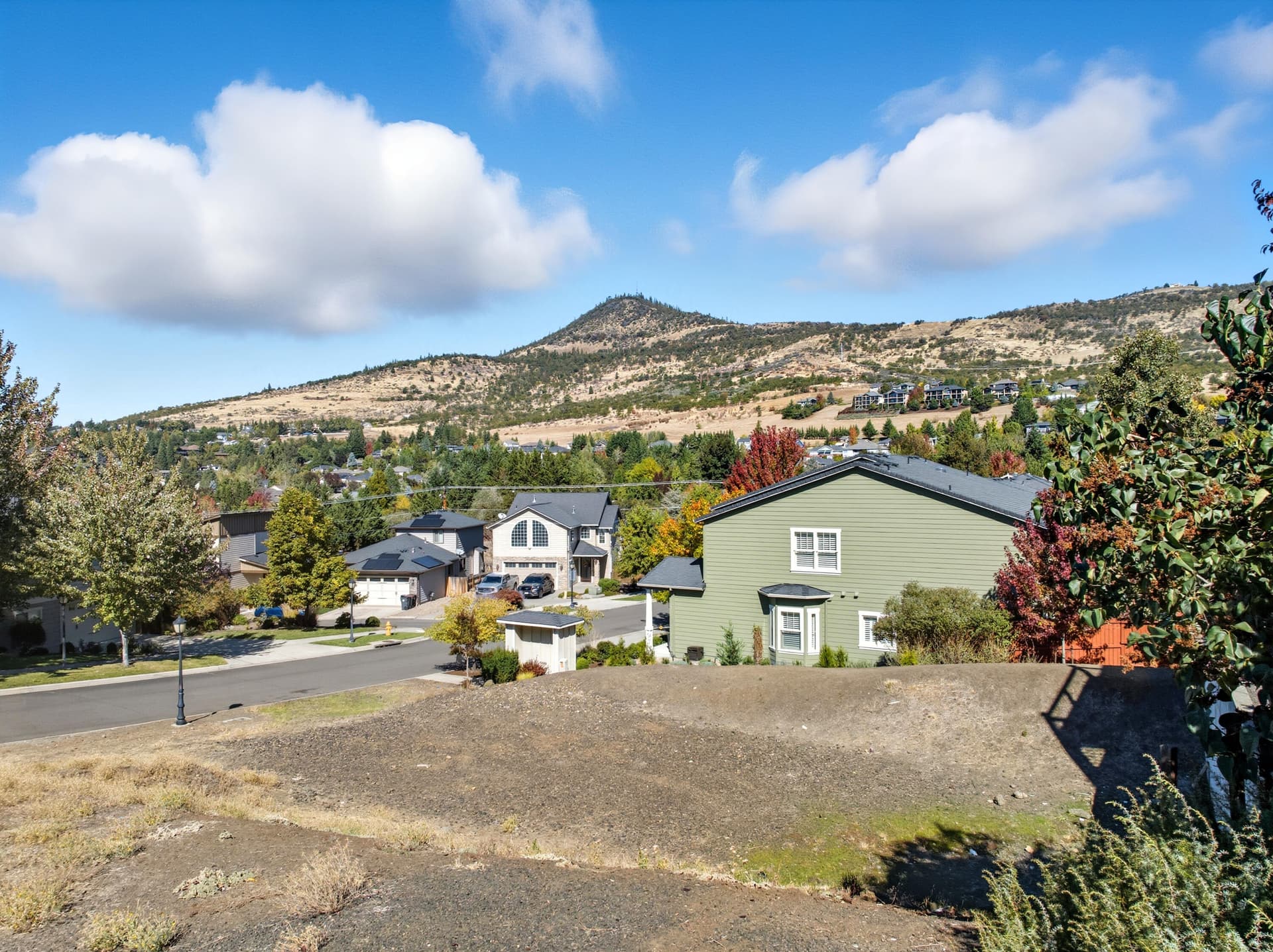 15-DJI_0570. Photo 1 of 12, 4719 Hathaway Drive, Medford, OR 97504