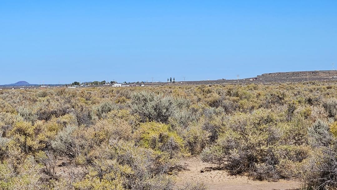 Cuellar West. Photo 4 of 5, off Twilight Road Unit TL 1700, Christmas Valley, OR 97641