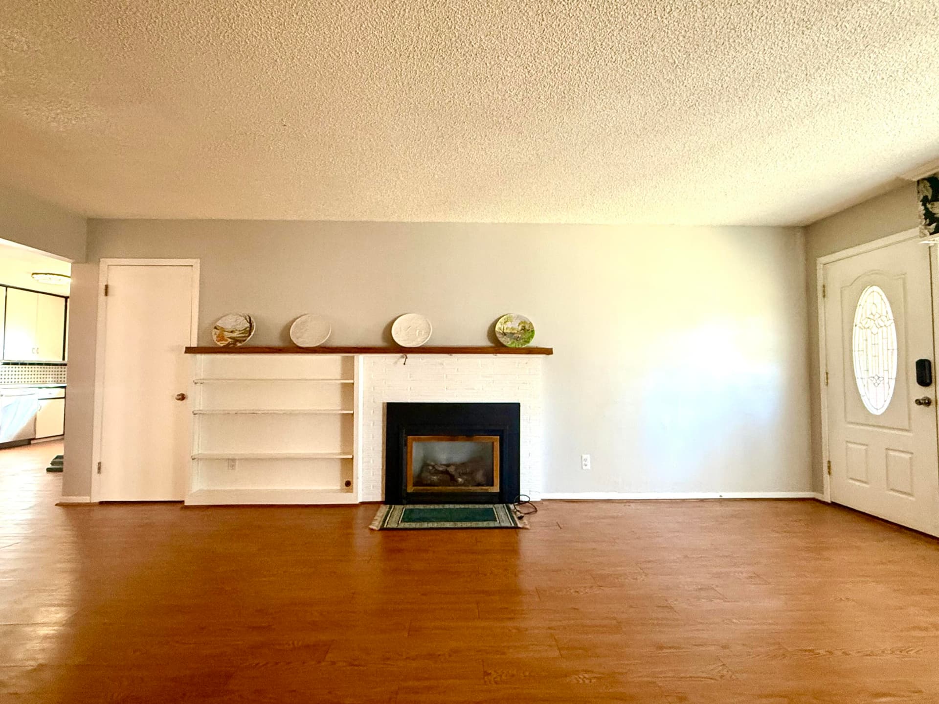IMG_7035. Photo 2 of 57, 5045 Shasta Way, Klamath Falls, OR 97603