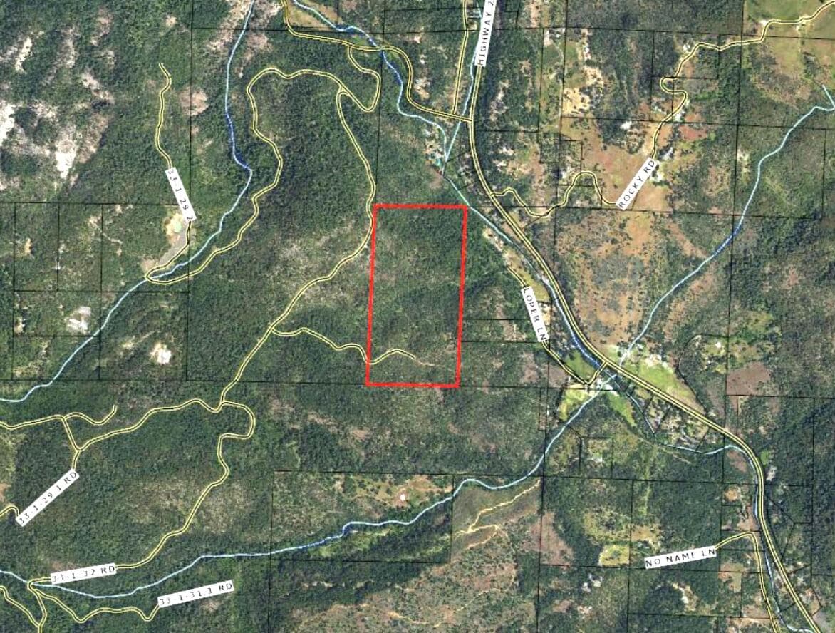 Overhead 1 (1). Photo 4 of 5, Loper Lane, Trail, OR 97541