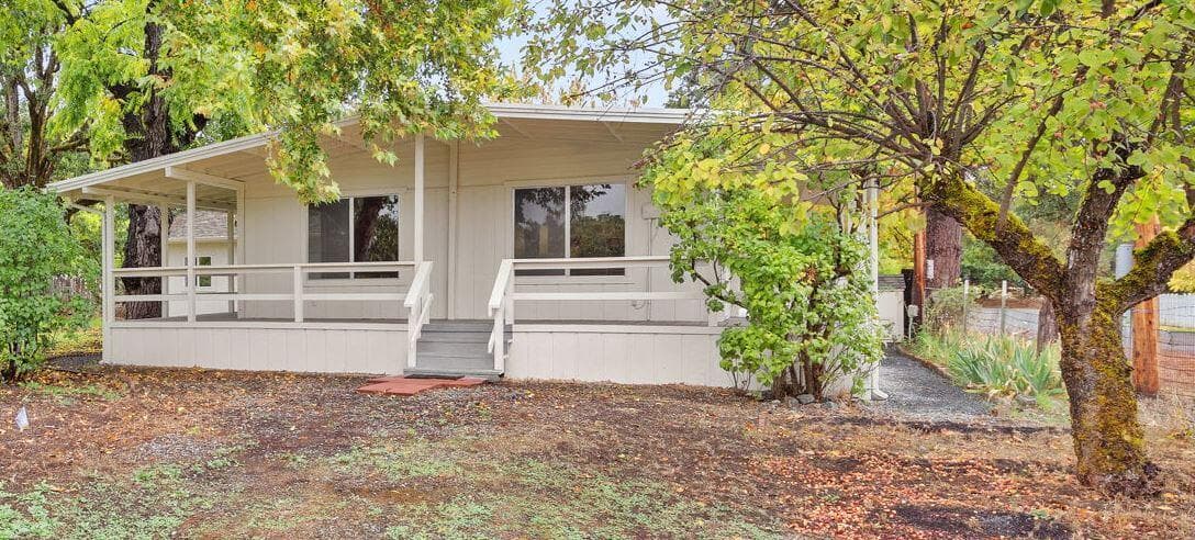 Front-335 Tavis Drive. Photo 1 of 25, 335 Tavis Drive, Merlin, OR 97532