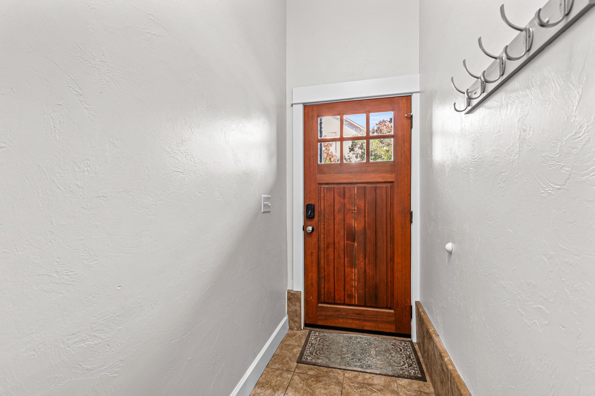 Front Door. Photo 2 of 34, 440 N Fourth Street Unit 104, Jacksonville, OR 97530