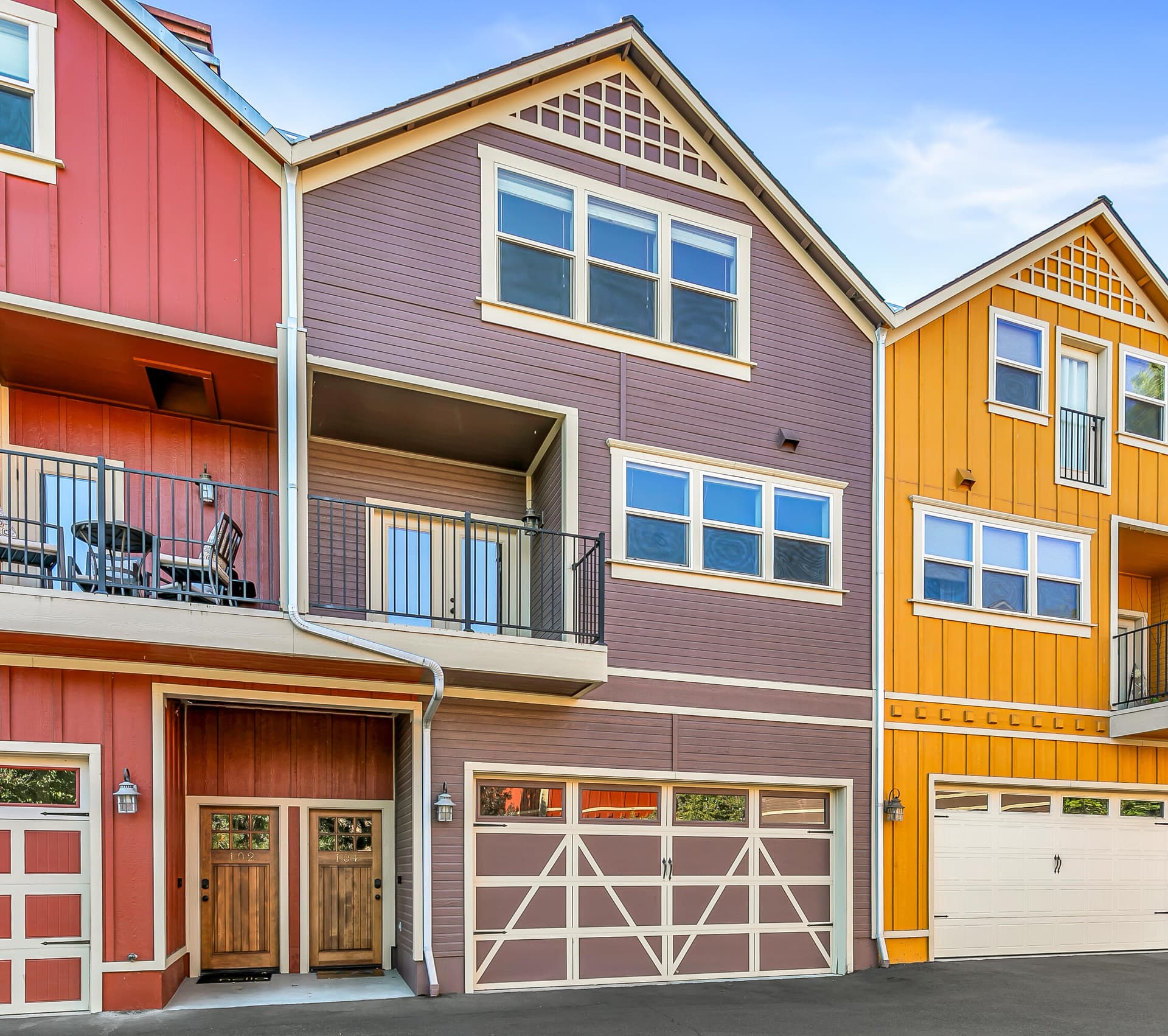 Front. Photo 1 of 34, 440 N Fourth Street Unit 104, Jacksonville, OR 97530