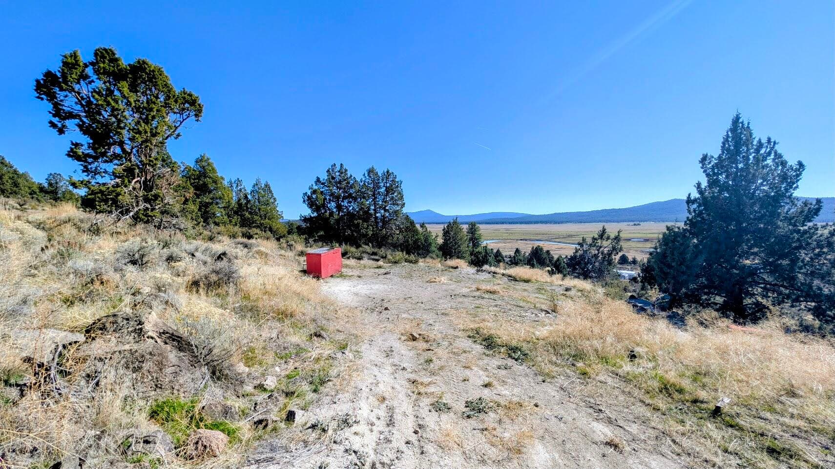 Front. Photo 1 of 10, Kootenai Street Unit 11, Sprague River, OR 97639