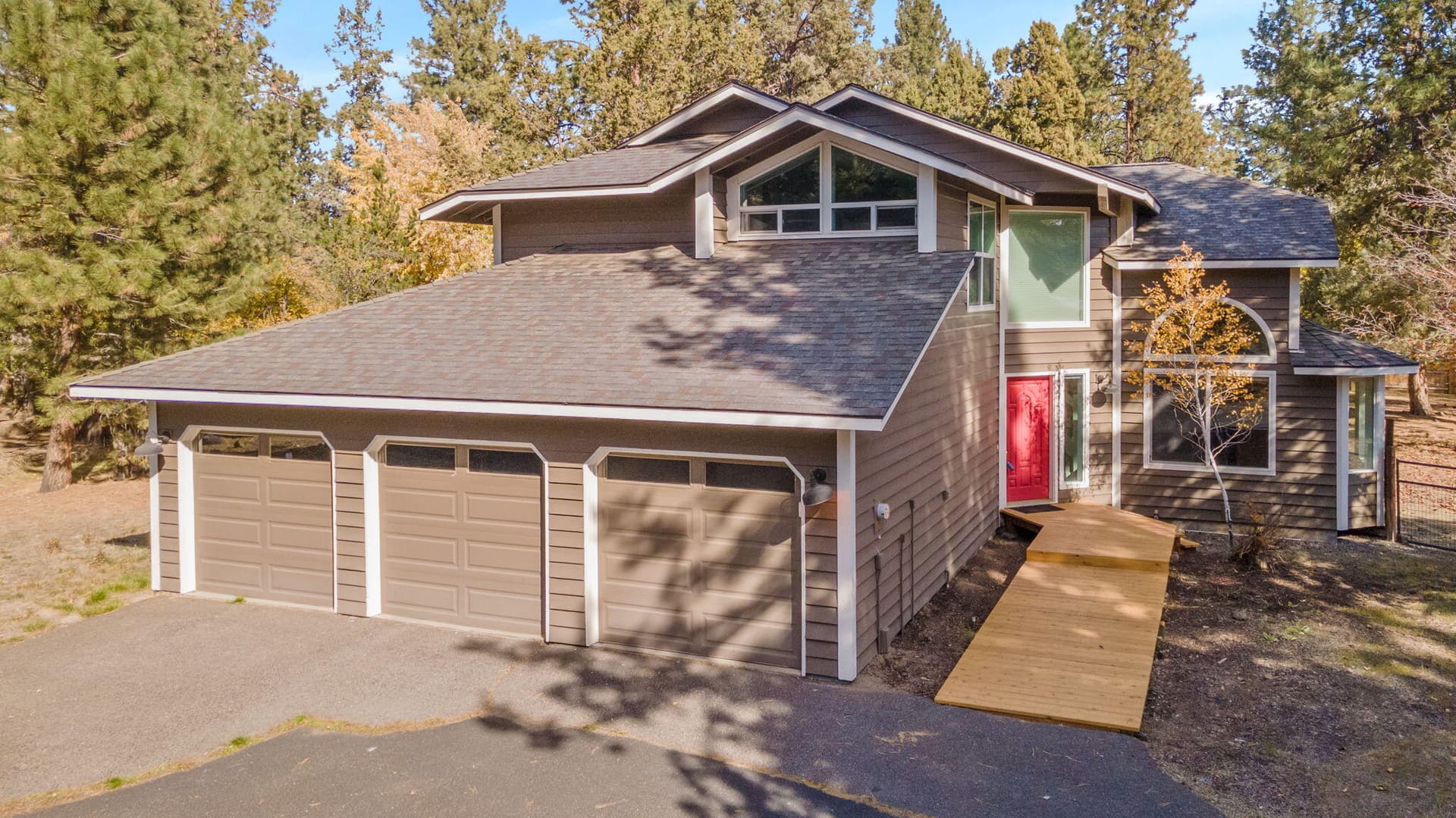 1-web-or-mls-Riley Visuals-1. Photo 1 of 40, 20886 King David Avenue, Bend, OR 97702