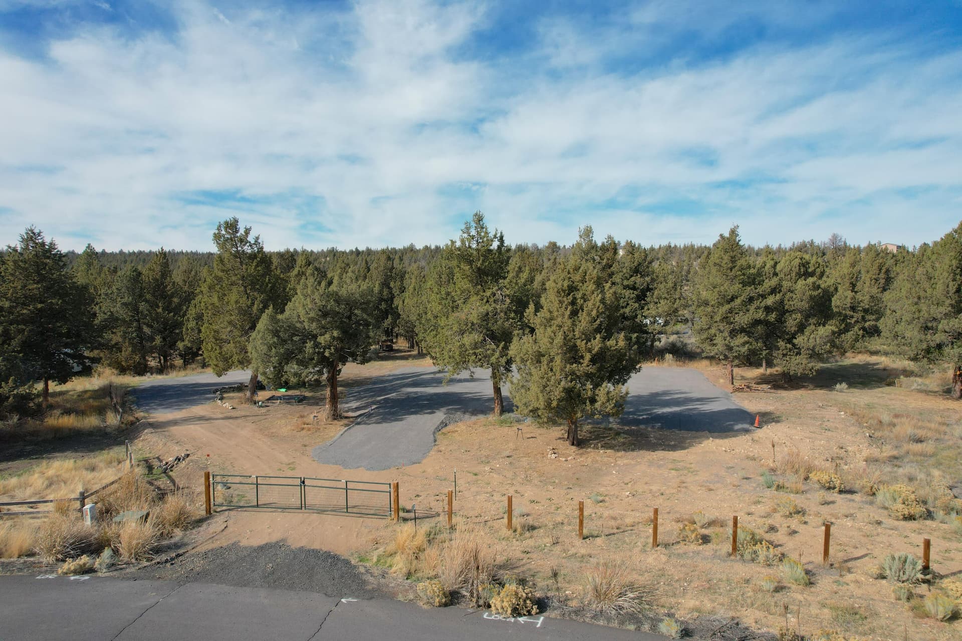 dji_fly_20251023_134948_607_176125295532. Photo 2 of 17, 6873 SE Riverdance Road, Prineville, OR 97754