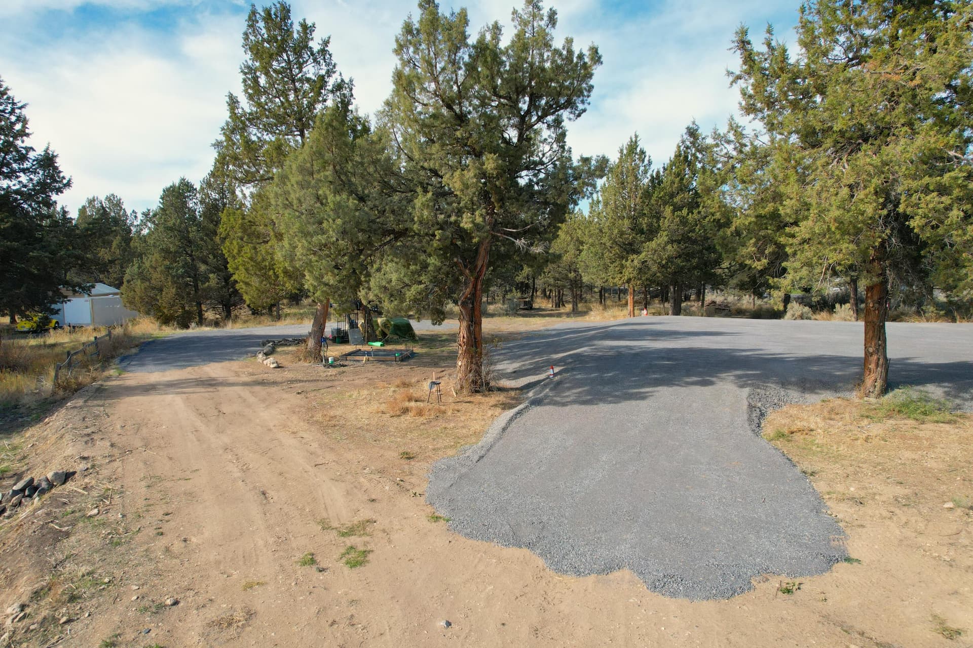 dji_fly_20251023_135034_610_176125294993. Photo 3 of 17, 6873 SE Riverdance Road, Prineville, OR 97754