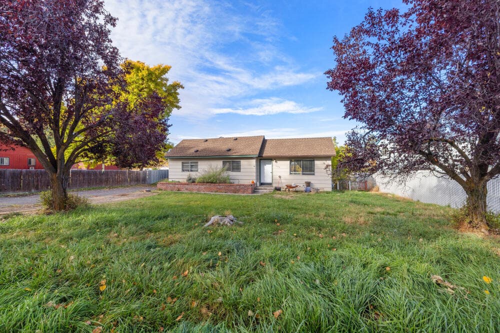 1426KaneSt-29. Photo 4 of 33, 1426 Kane Street, Klamath Falls, OR 97603