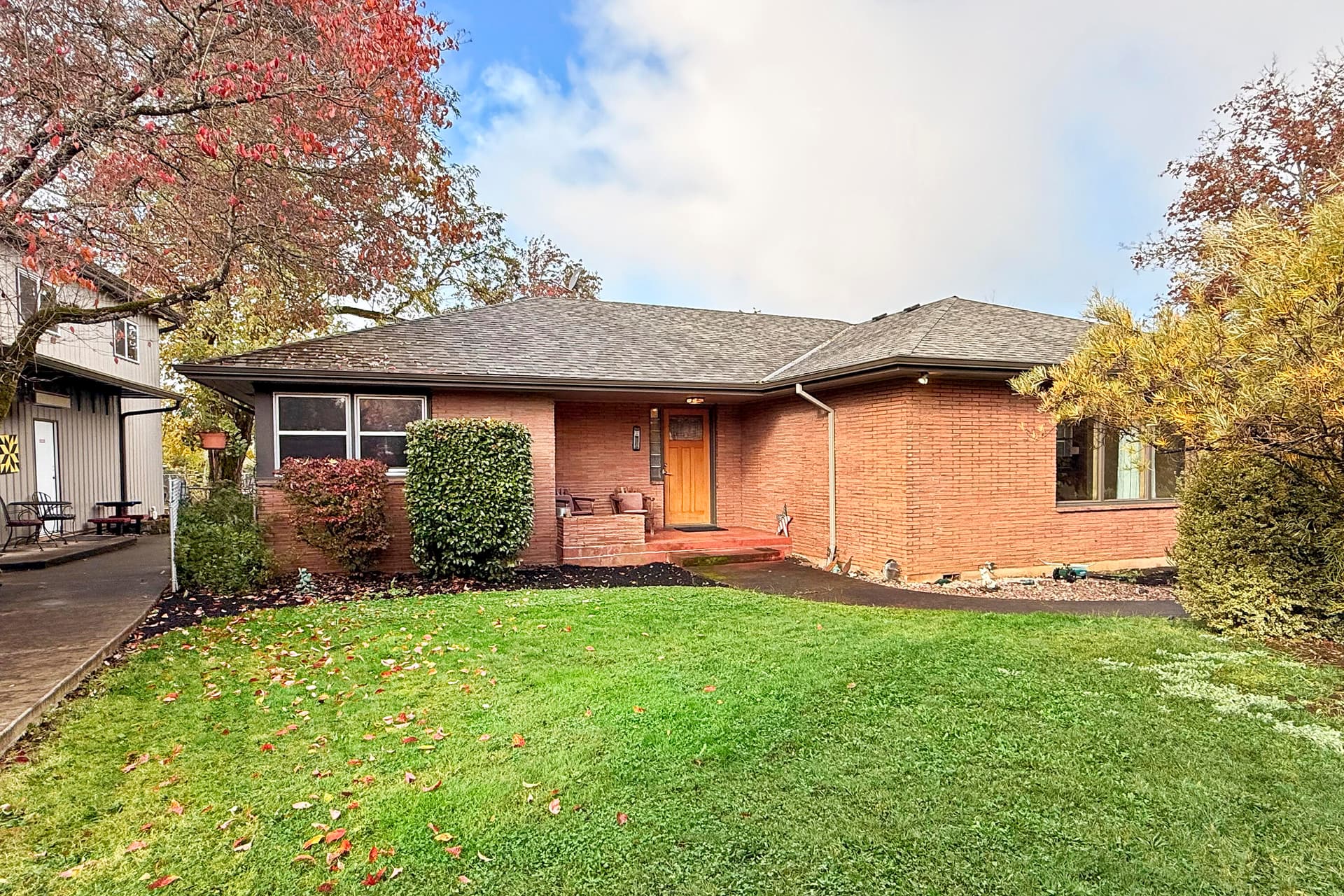 3_Kathy Endicott 571 NW Wade St Estacada. Photo 2 of 45, 571 NW Wade Street, Estacada, OR 97023