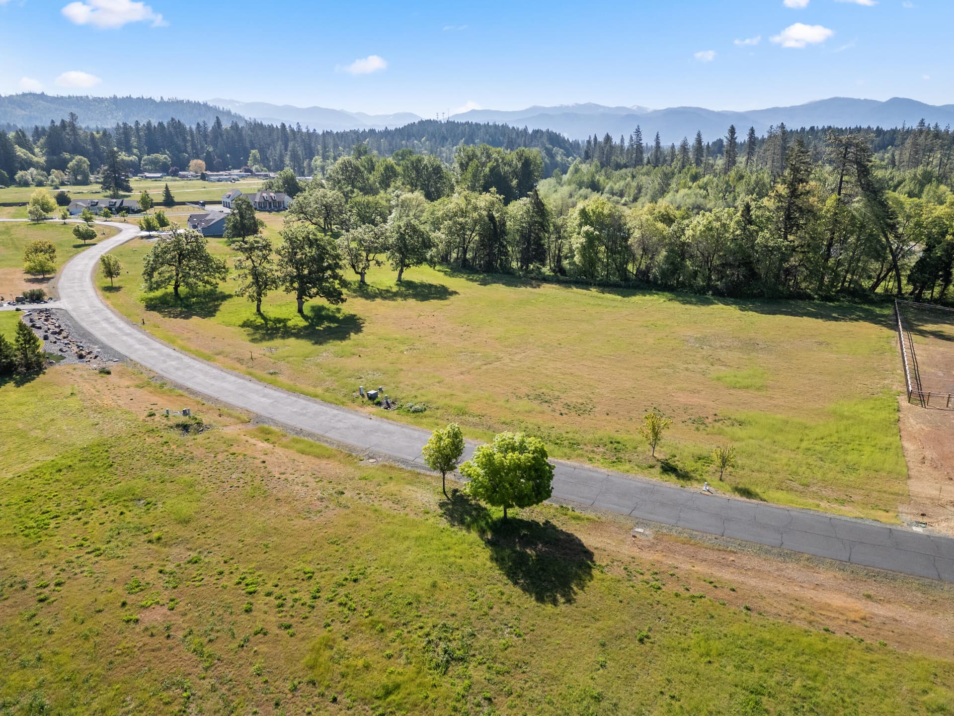 9_561 e forks cir - drone - 2. Photo 4 of 7, 561 E Forks Circle, Cave Junction, OR 97523