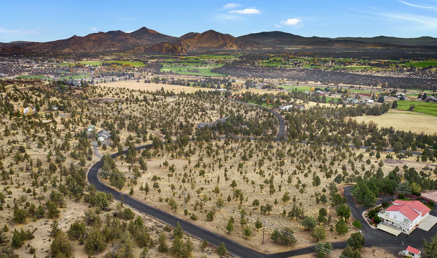 Aerial view toward Smith Rock. Photo 3 of 14, 5680 NW 19th Street, Terrebonne, OR 97760
