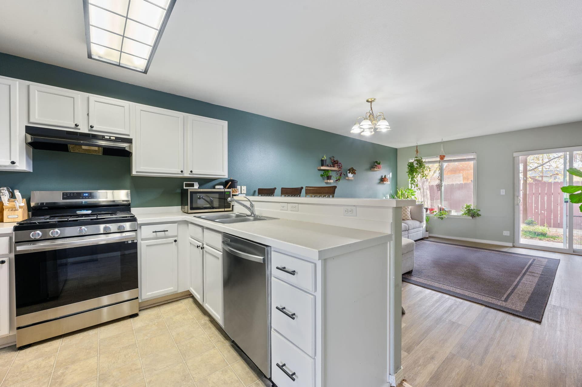 2-web-or-mls-2610-SW-23rd-St-15-Redmond-. Photo 5 of 28, 2610 SW 23rd Street Unit UNIT 15, Redmond, OR 97756
