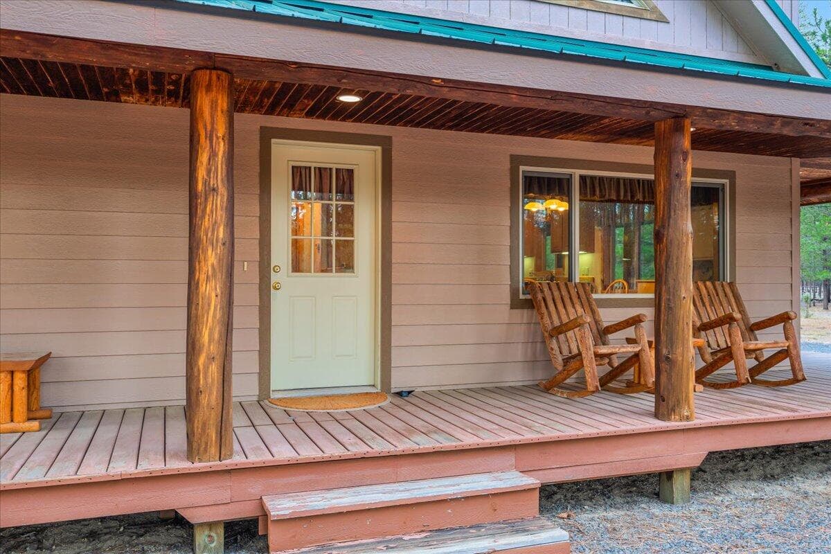 152038 Conestoga. Photo 5 of 57, 152038 Conestoga Road, La Pine, OR 97739