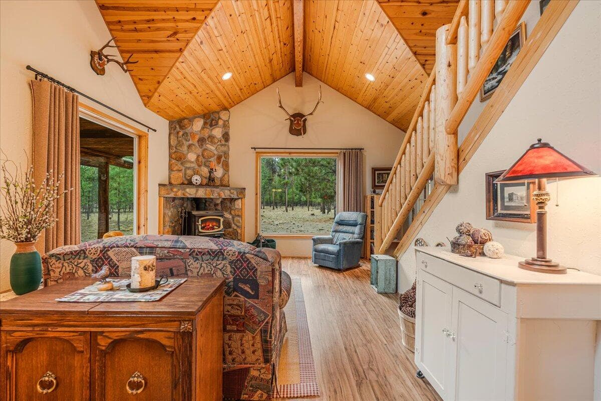 152038 Conestoga. Photo 1 of 57, 152038 Conestoga Road, La Pine, OR 97739
