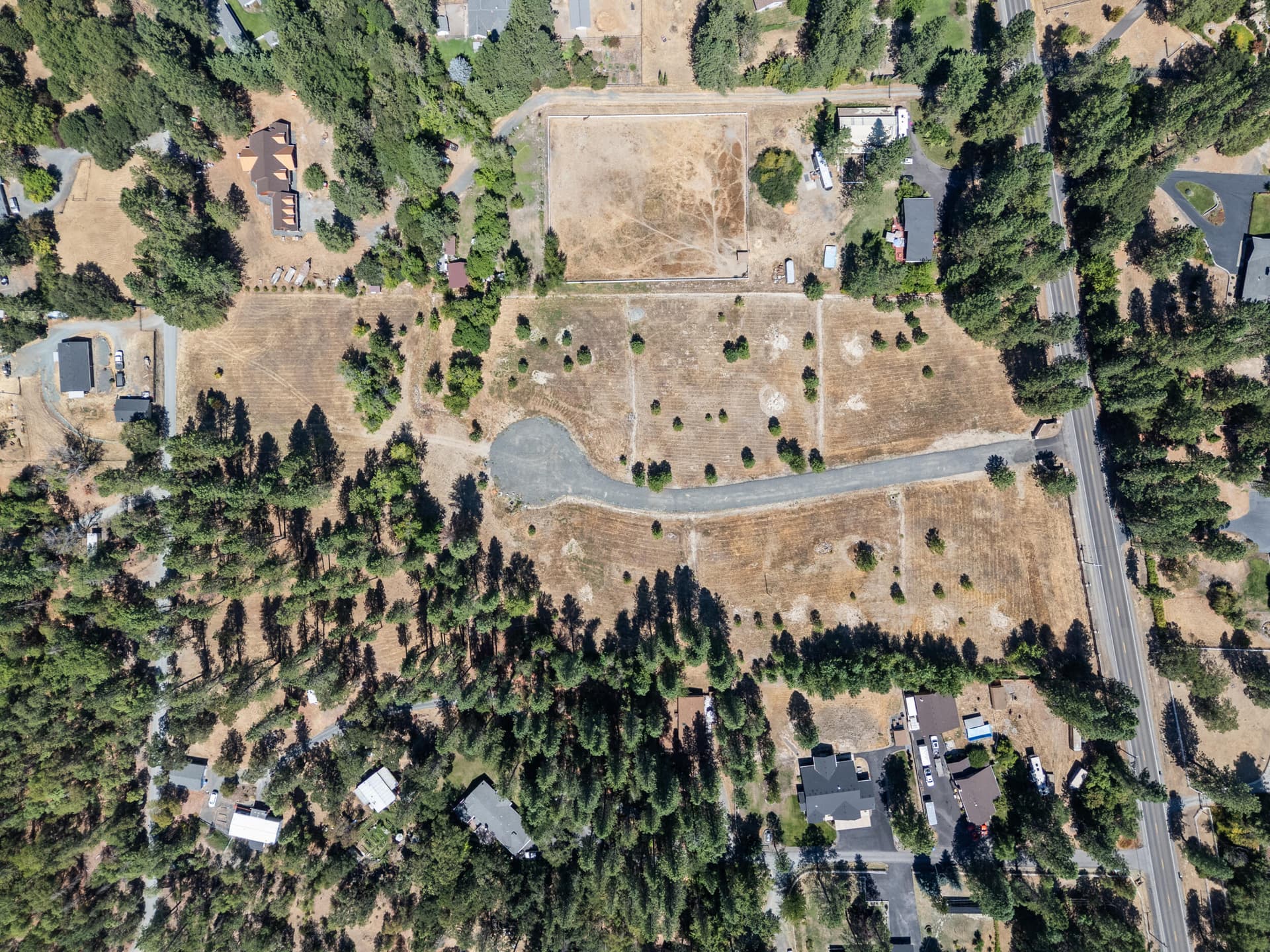 4697 e evans creek rd, rogue river-dr-12. Photo 3 of 7, 256 DeRuyte Way, Rogue River, OR 97537