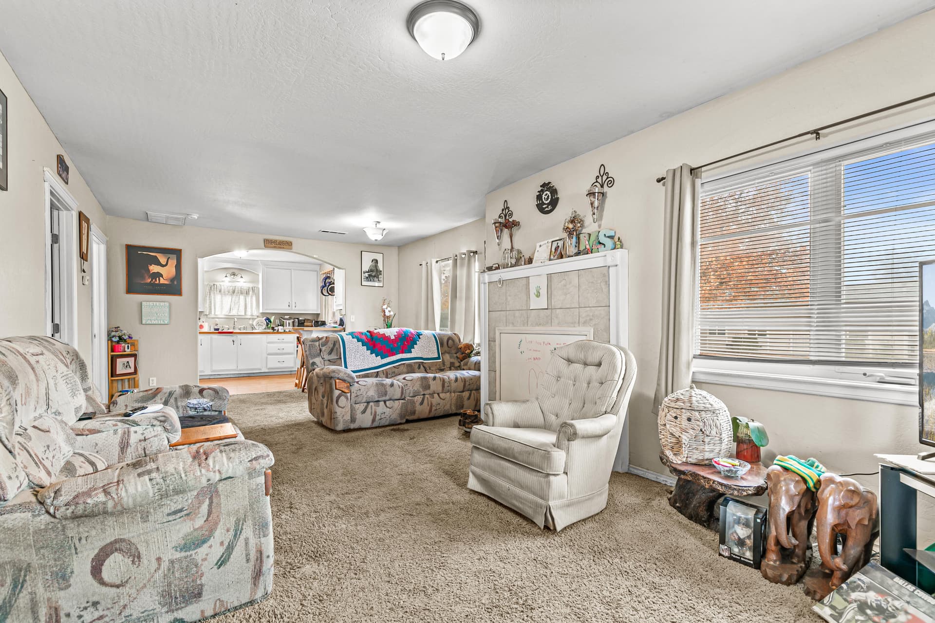 Open Floor Plan. Photo 4 of 26, 341 Haven Street, Medford, OR 97501