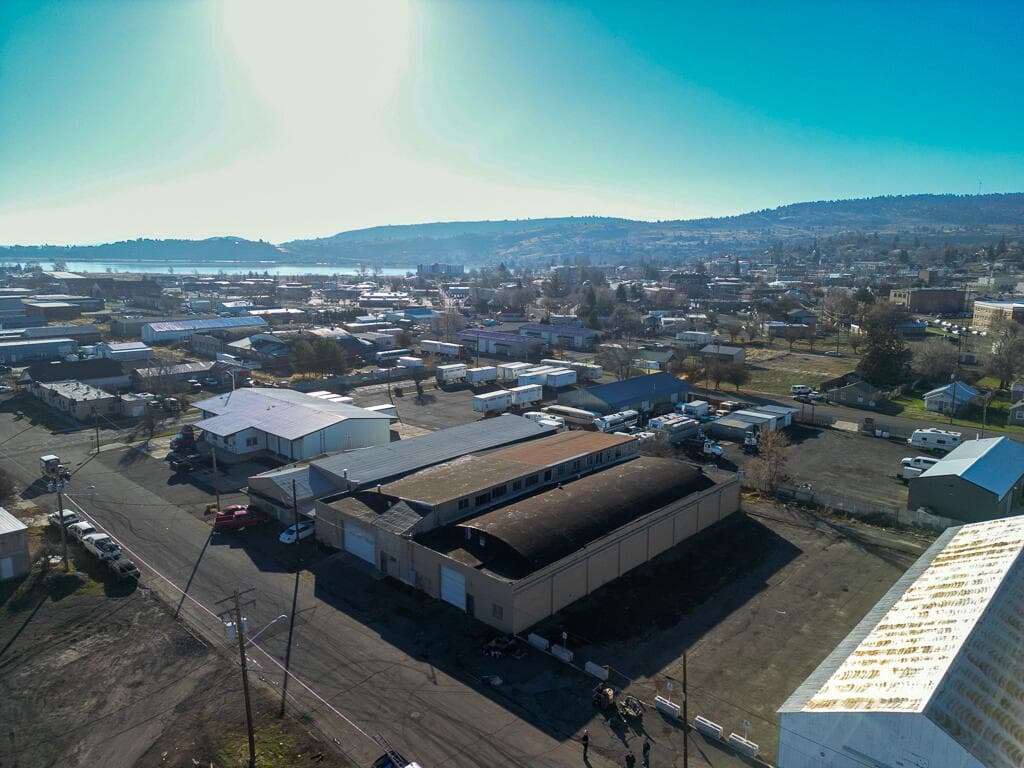 310 Market-09. Photo 2 of 17, 300 Market Street Unit 310, 320, Klamath Falls, OR 97601