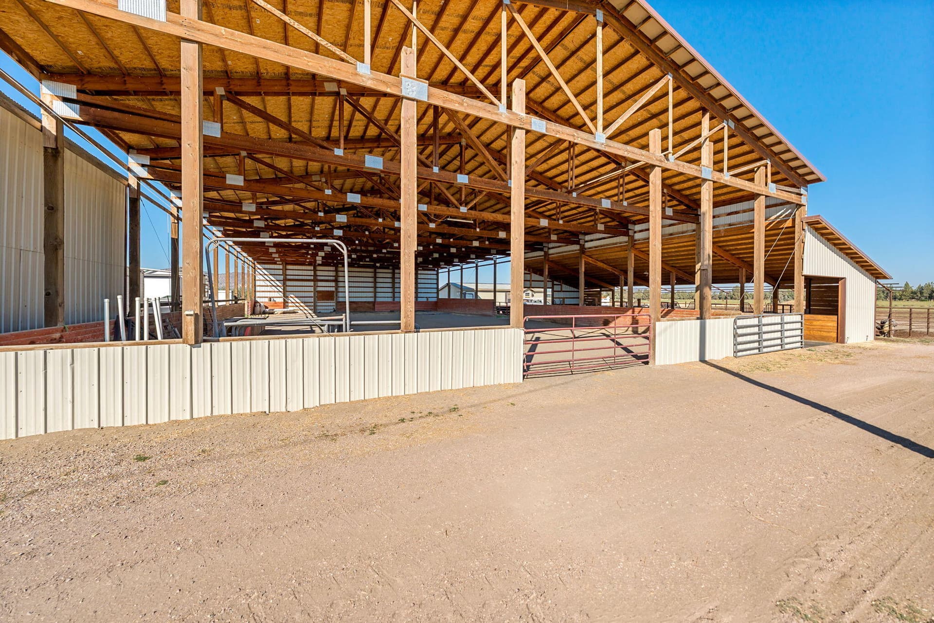 equestrian lifestyle in Central Oregon. Photo 4 of 49, 5755 SW Obsidian Avenue, Redmond, OR 97756