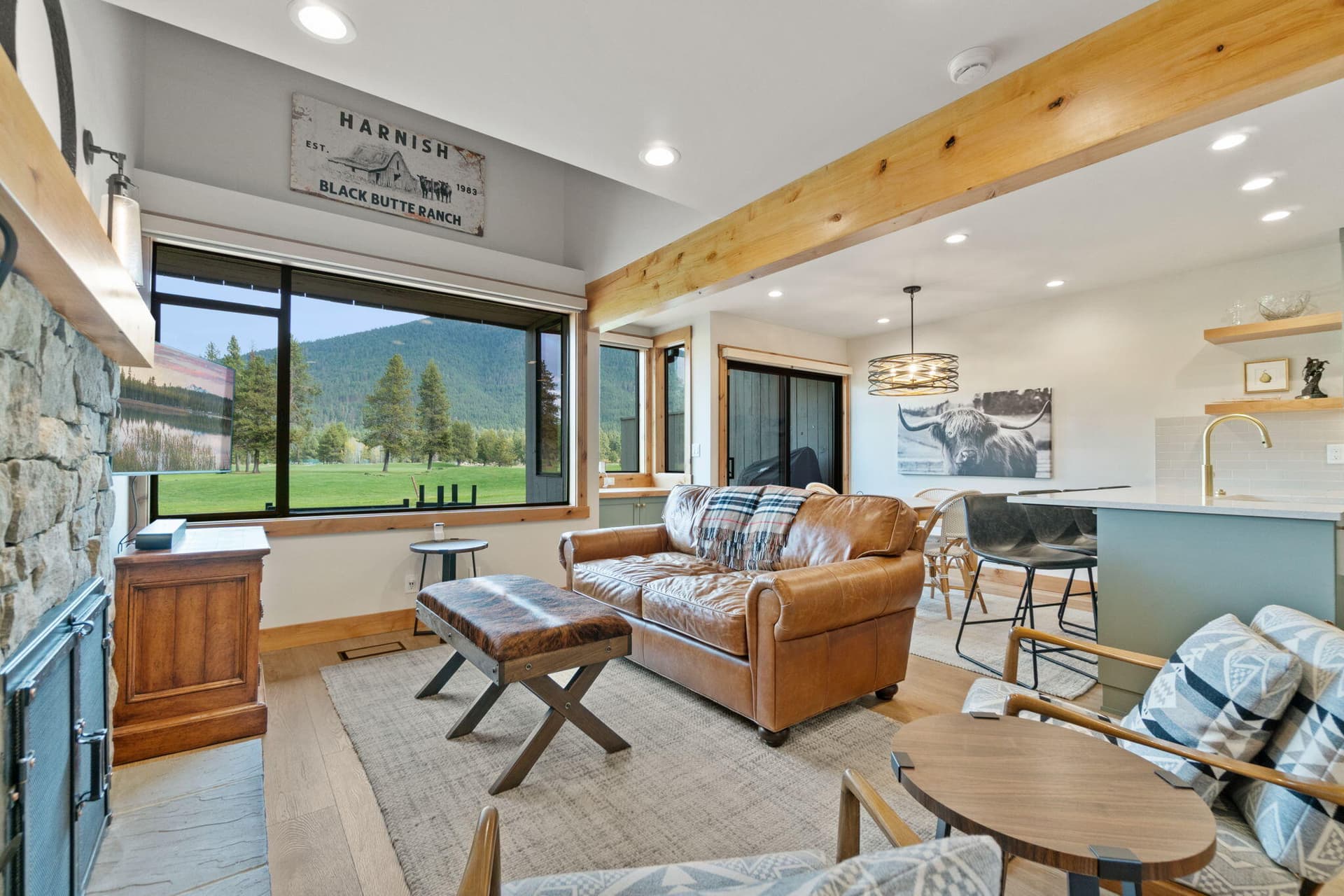 30-web-or-mls-Riley Visuals-30. Photo 5 of 45, 13400 Foxtail Unit GCC101, Black Butte Ranch, OR 97759