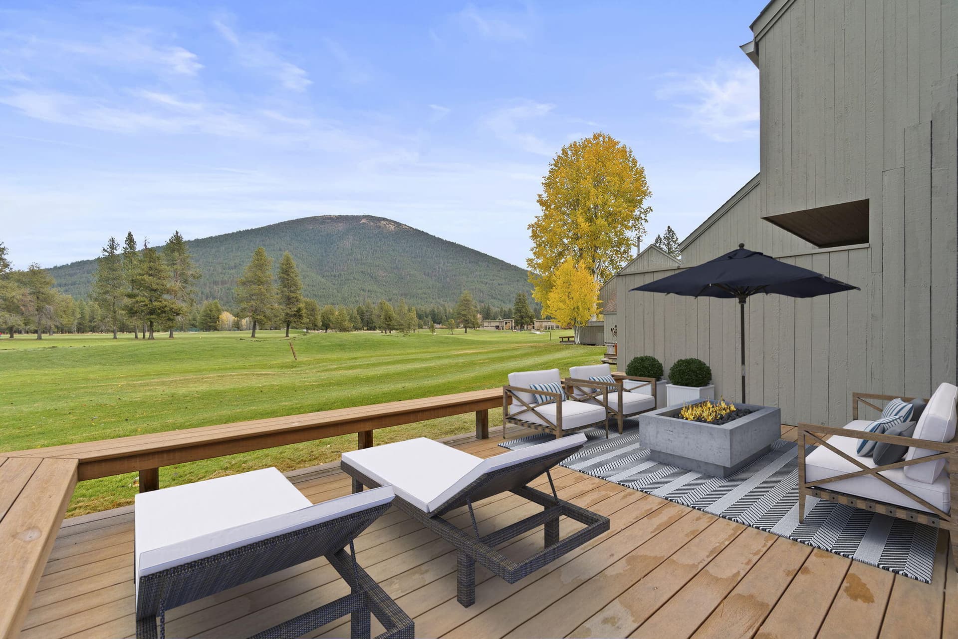 58-web-or-mls-Riley Visuals - Staged. Photo 2 of 45, 13400 Foxtail Unit GCC101, Black Butte Ranch, OR 97759