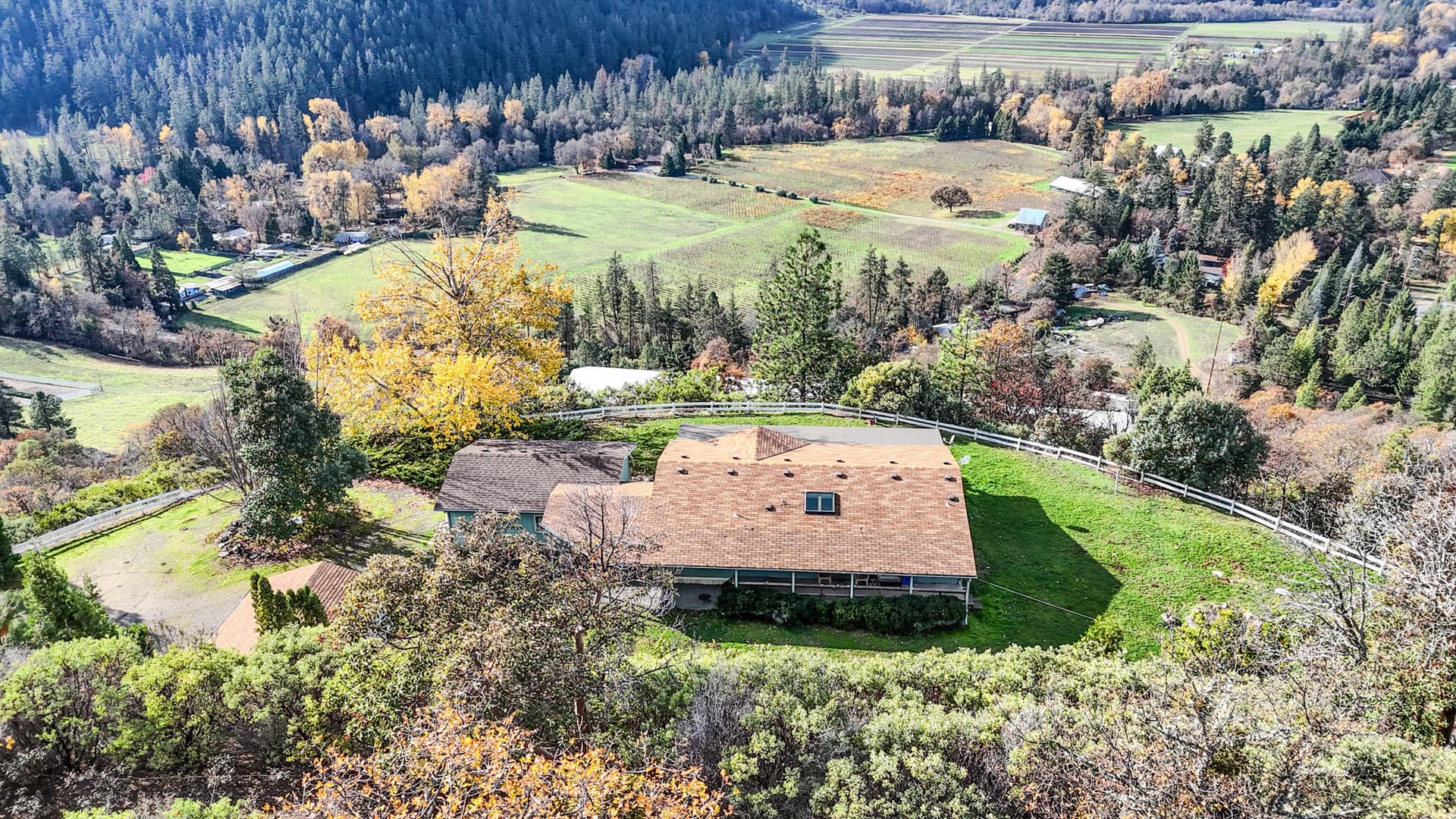 main. Photo 2 of 49, 362 Humbug Creek Road, Applegate, OR 97530