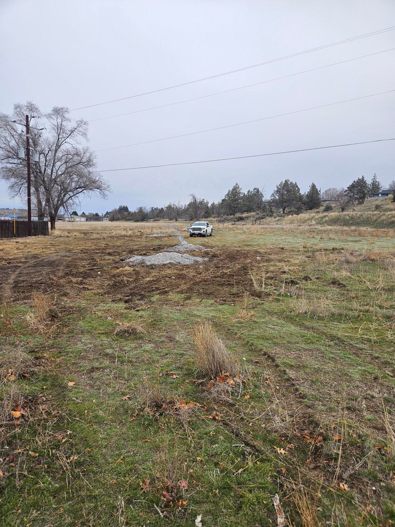 20251125_092130. Photo 1 of 3, 401 NE 6th Street, Madras, OR 97741