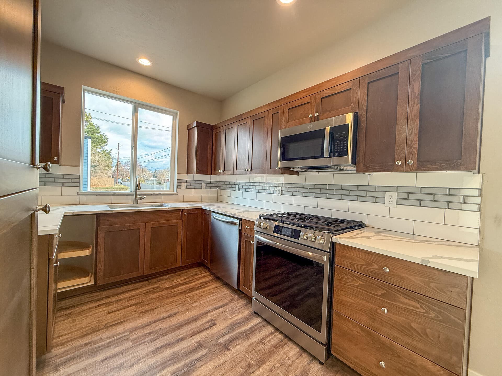 05. Photo 5 of 15, 321 NE 6th Street, Prineville, OR 97754